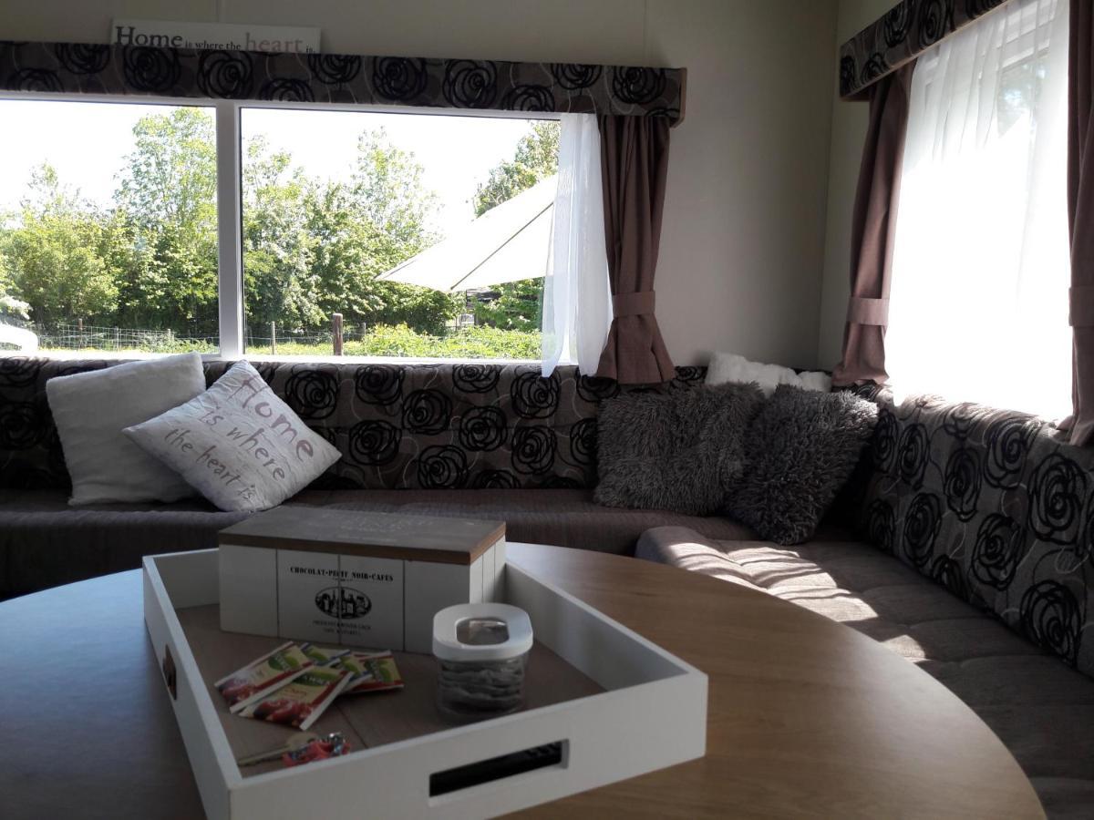קאודקרקה Chalet Van Minicamping De Braamhof מראה חיצוני תמונה